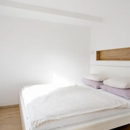 Apartment Bela Radovljica